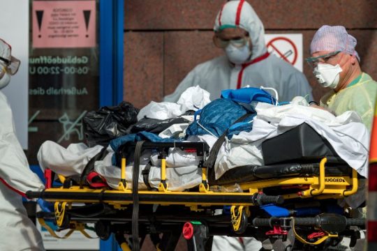 Στα όρια των αντοχών τους τα αποτεφρωτήρια της Σαξονίας λόγω Covid-19