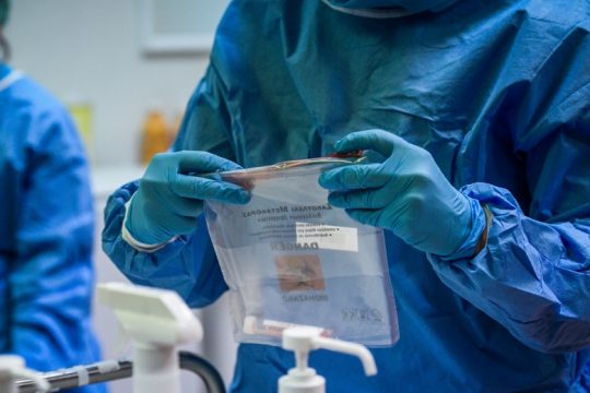 639 νέα κρούσματα σε περίπου 12.000 τεστ και 62 θάνατοι