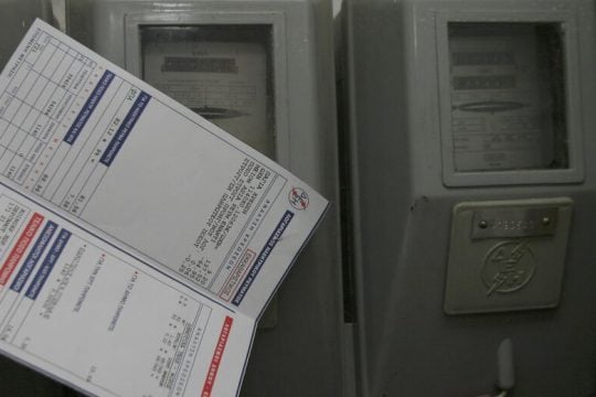 Κόβουν το ρεύμα σε 70χρονο καρκινοπαθή
