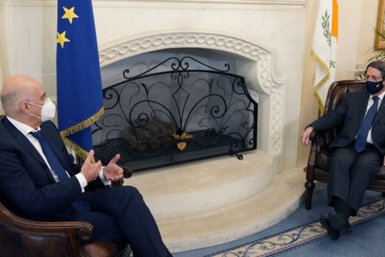 Κοινό μέτωπο Αθήνας-Κύπρου εν όψει συνόδου κορυφής και με το βλέμμα σε κυρώσεις