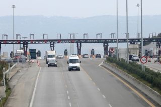 Οι επτά μνηστήρες της Εγνατίας