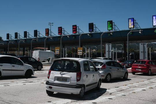 «Δίκαια διόδια» μόνο στο Ελευσίνα-Πάτρα, οι άλλοι ας περιμένουν