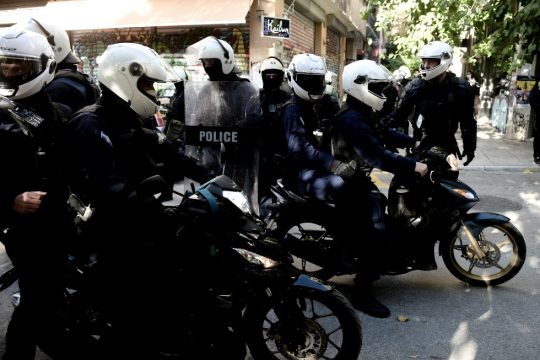 Τώρα κυνηγούν και τους αιμοδότες!