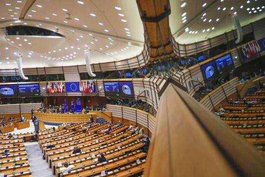Ωρα για κοινωνικό πρωτόκολλο