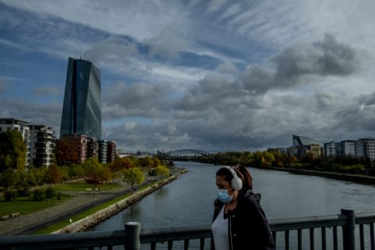 ΕΚΤ: Δεσμευόμαστε για στήριξη της ανάκαμψης στην Ευρωζώνη