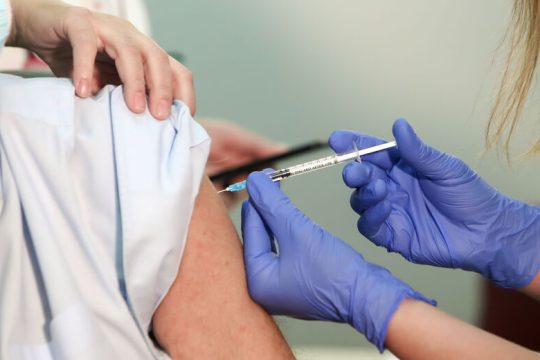 Ευπαθής η κυβέρνηση στο ψέμα