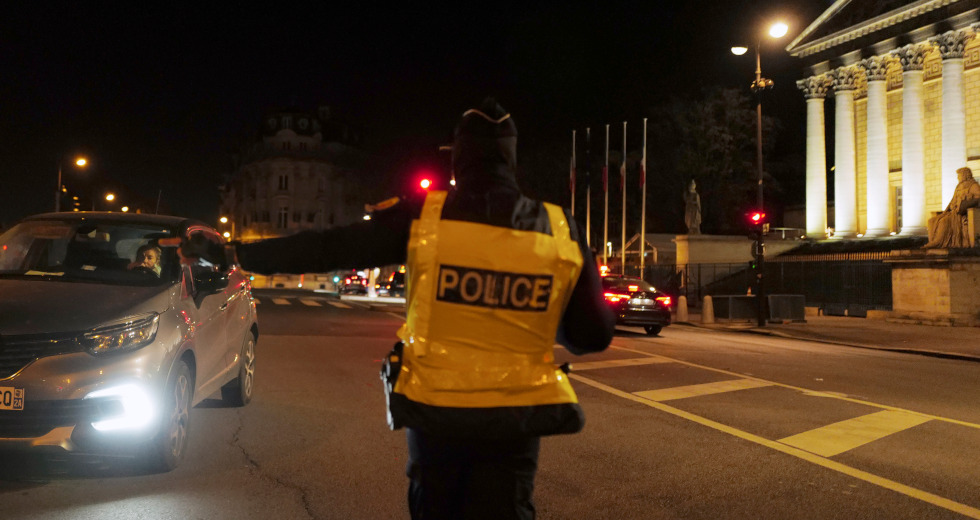 Τρεις χωροφύλακες νεκροί στη Γαλλία σε περιστατικό ενδοοικογενειακής βίας