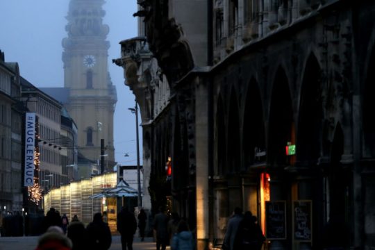Συναγερμός στη Γερμανία από την αύξηση των νεκρών