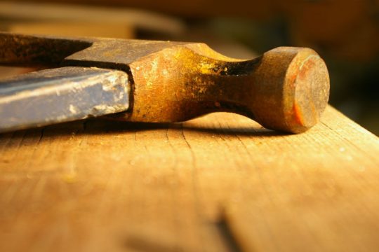 Μετά Χριστόν… καρφώματα