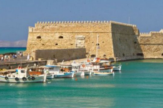 Αλάκερη η πολιτεία ήταν ένα φρούριο, η κάθε ψυχή ήταν κι αυτή ένα φρούριο
