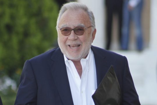 Για την Ιντρακόμ