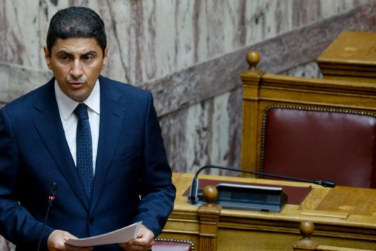 FIFA-UEFA κατά Αυγενάκη, για τον αθλητικό νόμο