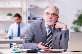 Λογιστές… εν καμίνω