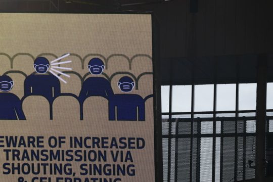 Εντείνεται ο διεθνής συναγερμός για τη μετάλλαξη του νέου κορονοϊού 