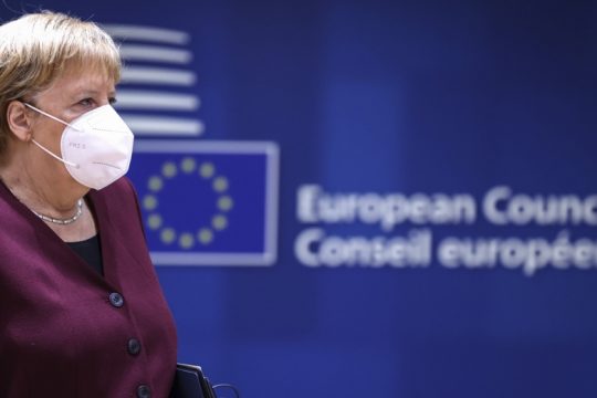 Το τελευταίο δίλημμα της Μέρκελ