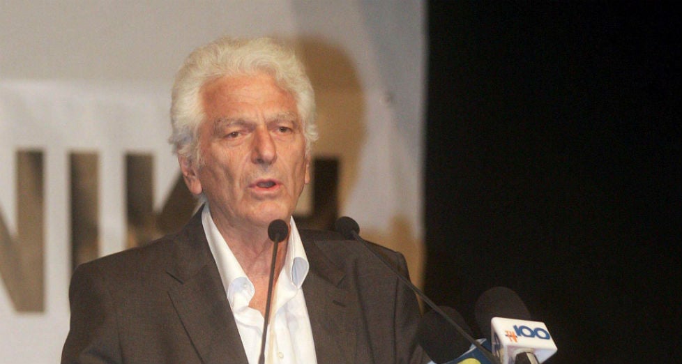 «Δεν θα υποστηρίζαμε πρόγραμμα που χρηματοδοτεί υστερόβουλα η Γερμανία ενώ αρνείται τις αποζημιώσεις»