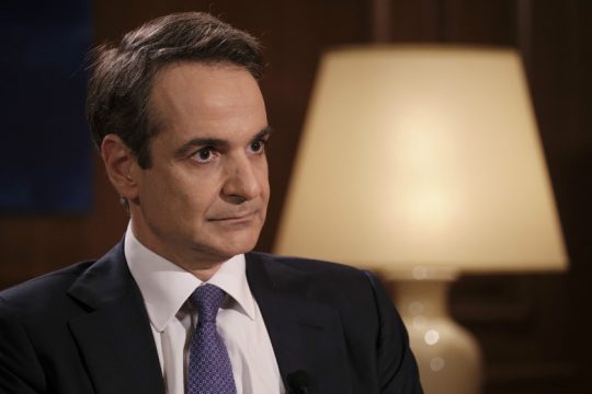 Μισή παραδοχή λαθών από Μητσοτάκη
