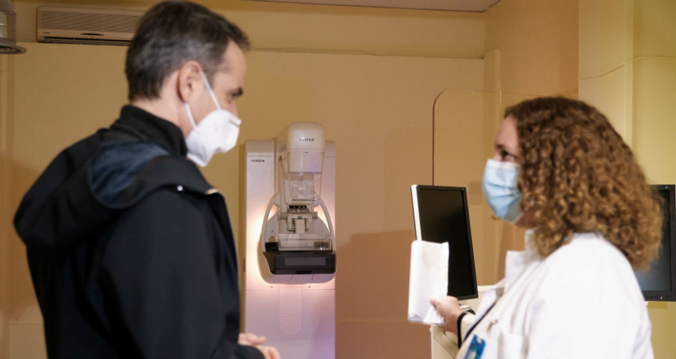 Μοίρασε ευχαριστώ από τα Γιαννιτσά ο Κ. Μητσοτάκης