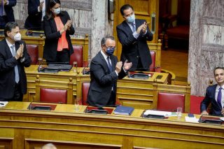 Του αγίου… μόδιστρου