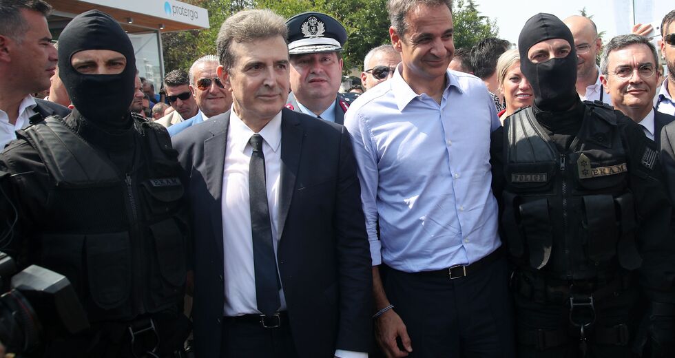 Σε γνωρίζω απ’ την κουκούλα