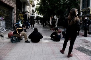 Εφηβία