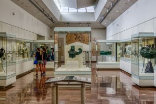 Μετατροπή δημόσιων μουσείων σε Νομικά Πρόσωπα Δημοσίου Δικαίου