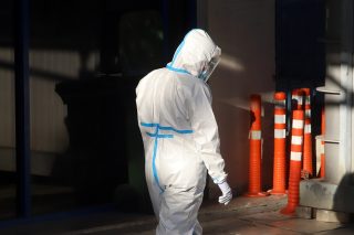 Η αυταπάρνηση δεν αρκεί