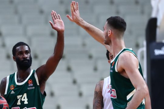 Δεύτερη και… φαρμακερή