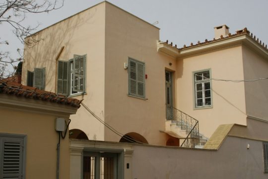 Ενα «σπίτι» για τον Οδυσσέα Ελύτη στην Πλάκα