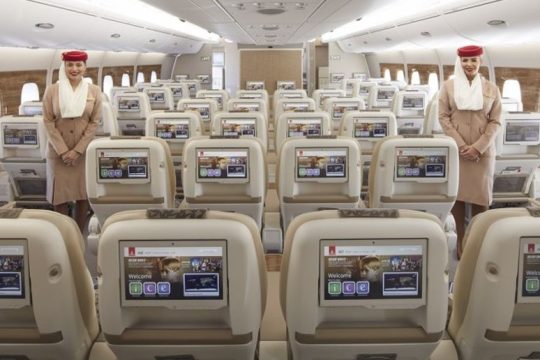 Η Emirates εκτοξεύει την εμπειρία του A380 στα ύψη, με τη νέα Premium Economy Θέση