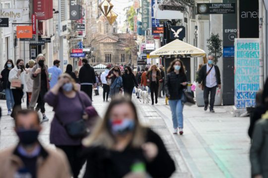 Το ωράριο στην αγορά παραμονή Πρωτοχρονιάς