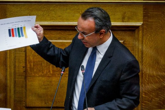 Στη σύγκριση με άλλες χώρες και μέσους όρους επέμεινε ο Χρ. Σταϊκούρας