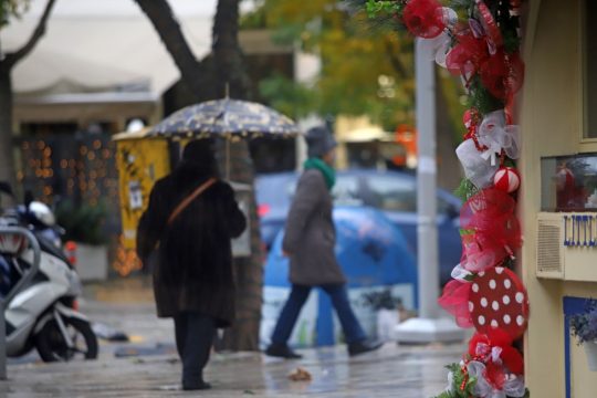 Θεσσαλονίκη: Έρευνα δείχνει πέρασμα του ιικού φορτίου από το κόκκινο στο πορτοκαλί