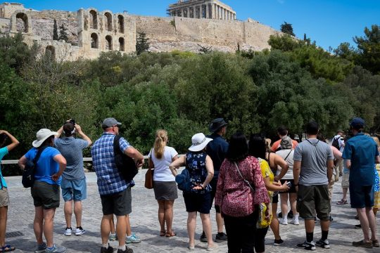 Η πανδημία συρρίκνωσε τον παγκόσμιο τουρισμό σε επίπεδα του 1990