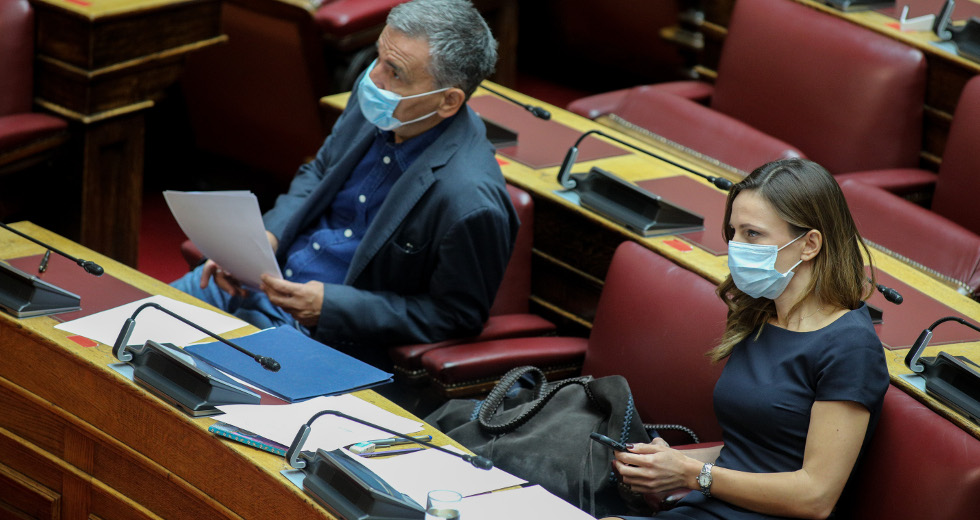 «Τα οκτώ ψέματα του κ. Σταϊκούρα»