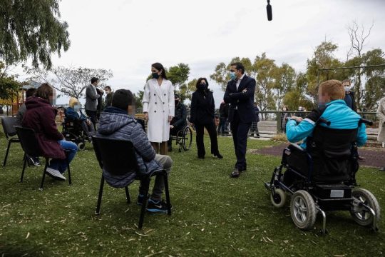 Αλ. Τσίπρας: Ανάγκη να παλέψουμε κατά των διακρίσεων εις βάρος των ΑμεΑ