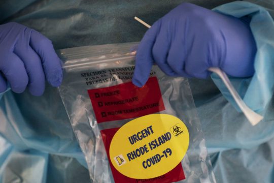 Έγκριση του εμβολίου της Pfizer μέσα στο Σαββατοκύριακο στις ΗΠΑ