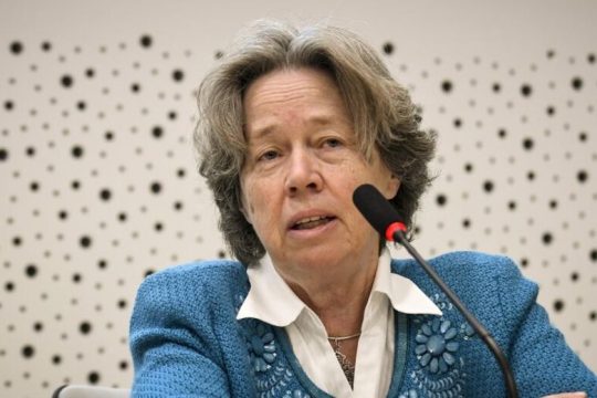«Κίνηση πανικού» η απόφαση απαγόρευσης των συναθροίσεων