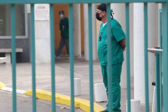 Στα 262 τα νέα κρούσματα, με κάτω από 5.000 τεστ