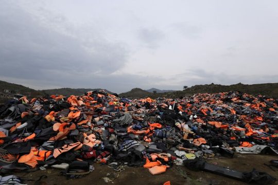 Το «έγκλημα κατά της ανθρωπότητας» με τους πρόσφυγες