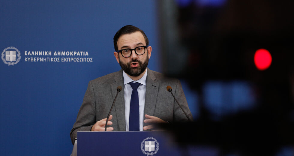 Φοβούνται τη σύγκρουση με Σαμαρά στο Μαξίμου