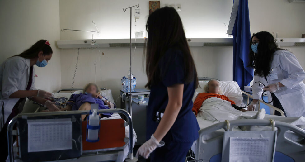 Ομόφωνο «ναι» από την επιτροπή στη χρήση κοχλικίνης κατά του Covid-19