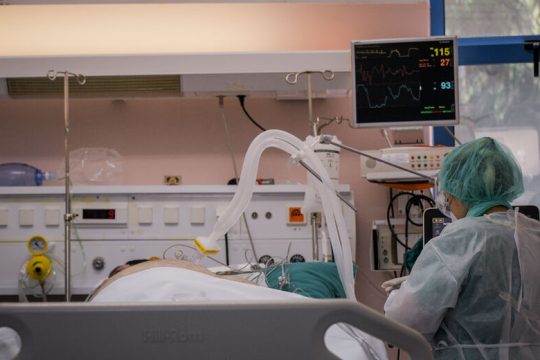 Κρήτη: Αυξήθηκαν οι νοσηλείες στα νοσοκομεία, 11 τα νέα κρούσματα