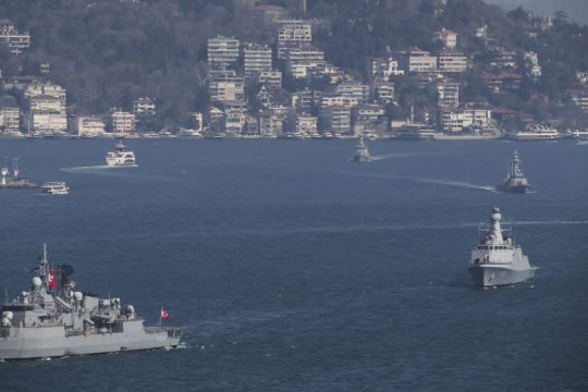 Διερευνητικές επαφές – με ή χωρίς πυξίδα;