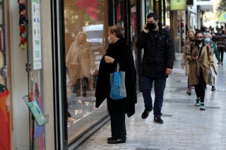 Πιέσεις για άνοιγμα του λιανεμπορίου