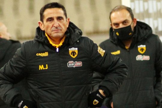 Μπλέξιμο με το δεξί μπακ στην ΑΕΚ