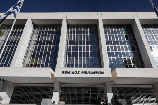 «Οχι» από τον Αρειο Πάγο στις συλλήψεις δικηγόρων