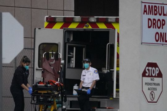 Τα ασθενοφόρα στο Λος Άντζελες δεν μεταφέρουν όσους δεν έχουν ελπίδες ανάνηψης