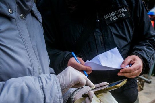 Κρήτη: 104 τα πρόστιμα για μη τήρηση των μέτρων ενάντια στον κορονοϊό