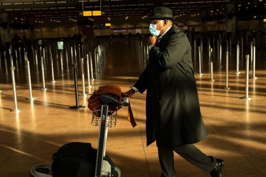 «Τοίχο» γύρω από το Βέλγιο κατά του κορονοϊού χτίζει η κυβέρνηση της χώρας